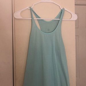 lululemon tank: size 4